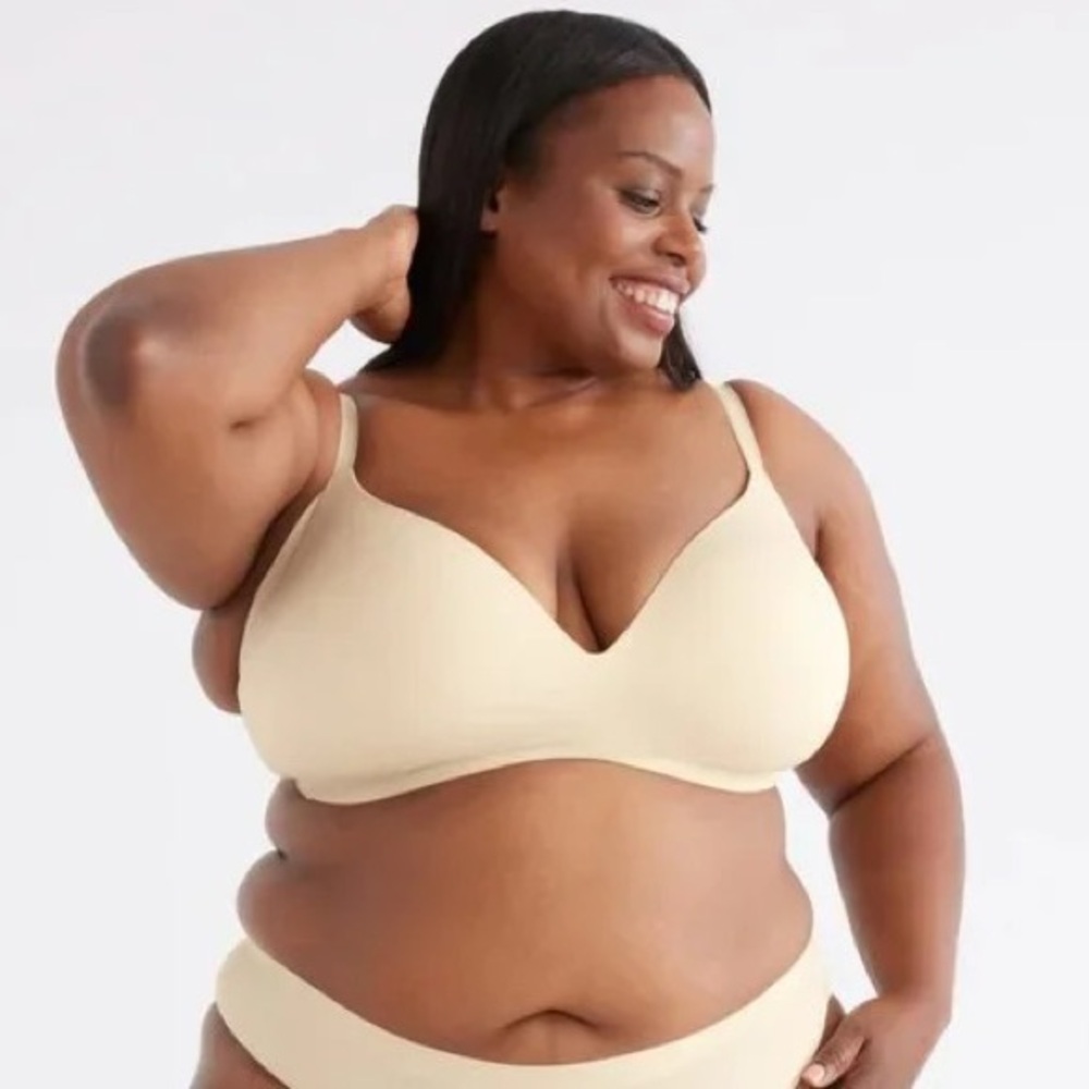 Knix | Wingwoman Contour Bra in Nude 1 Size 7+